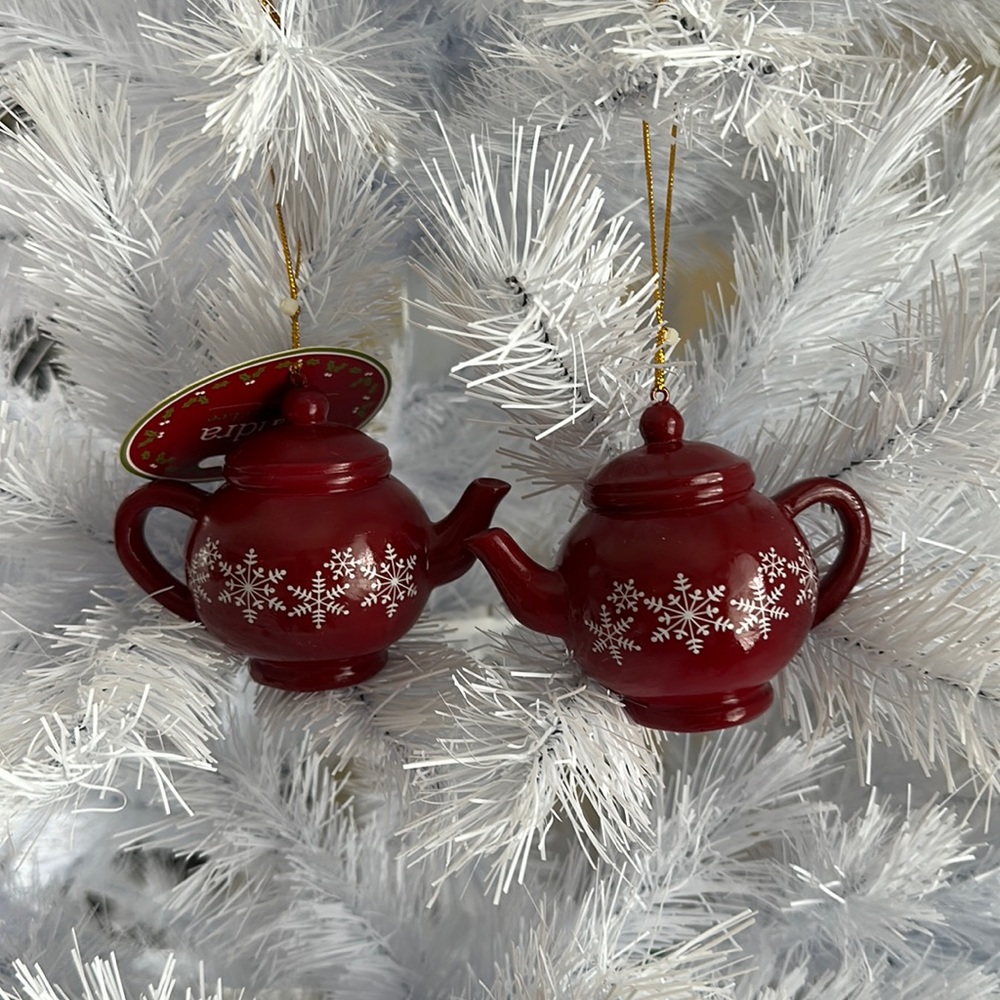 CHRISTMAS TREE TEAPOT ORNAMENTS BY SANDRA LEE